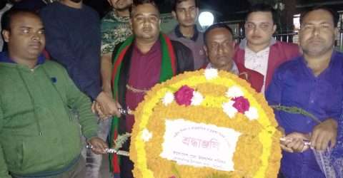 শহিদবেদীতে শ্রদ্ধা জানালেন কোম্পানীগঞ্জ পূজা উদযাপন পরিষদের নেতৃবৃন্দের