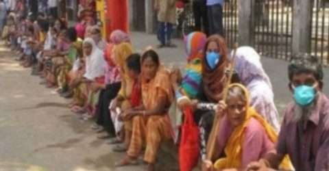 ত্রাণ বিতরণে অনিয়মের দায়ে  ১ চেয়ারম্যান ও ২ সদস্যকে সাময়িক বরখাস্ত