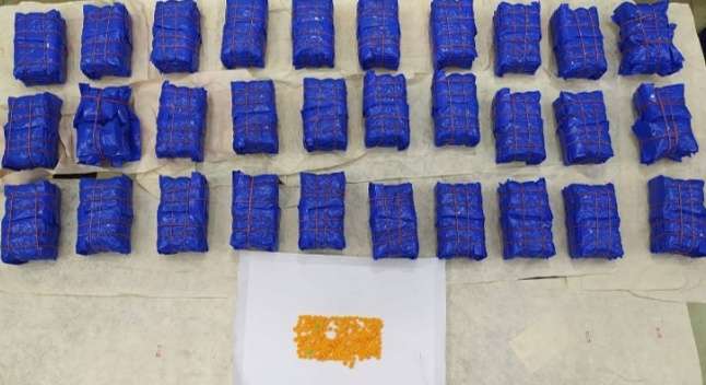 লবণের বস্তায় ৫৯ হাজার ইয়াবা, গ্রেপ্তার ২