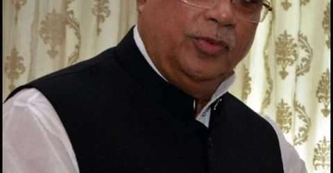 জীবন-মৃত্যুর মধ্যখানে লড়ছে মোহাম্মদ নাসিম