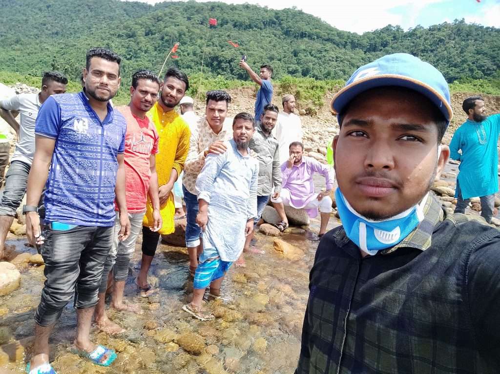 বিসর্জন পরিবারের ঈদ আনন্দ ভ্রমণ সম্পন্ন