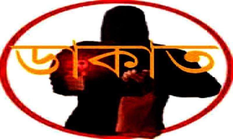 গোলাপগঞ্জের লক্ষণাবন্দে বাড়িতে ডাকাতের হানা,৯ লক্ষাধিক টাকার মালামাল লুট