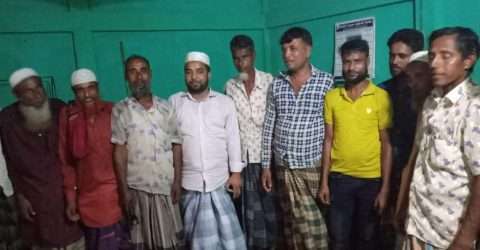 সম্ভাব্য চেয়ারম্যান পদপ্রার্থী ইকবাল হোসেন ইমাদের মহিষখেড় গ্রামে ঈদ শুভেচ্ছা বিনিময়