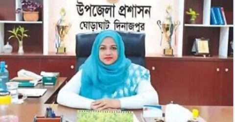 দিনাজপুরে (ইউএনও) ওয়াহিদা খানম ও তার বাবাকে কুপিয়ে জখম