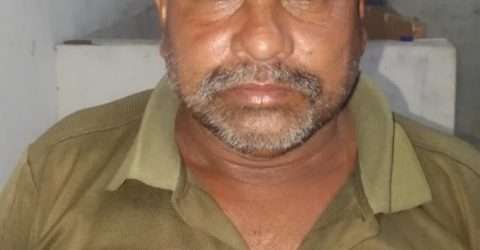 চাঁদাবাজিকালে কোম্পানীগঞ্জের পারকুলে একজন আটক