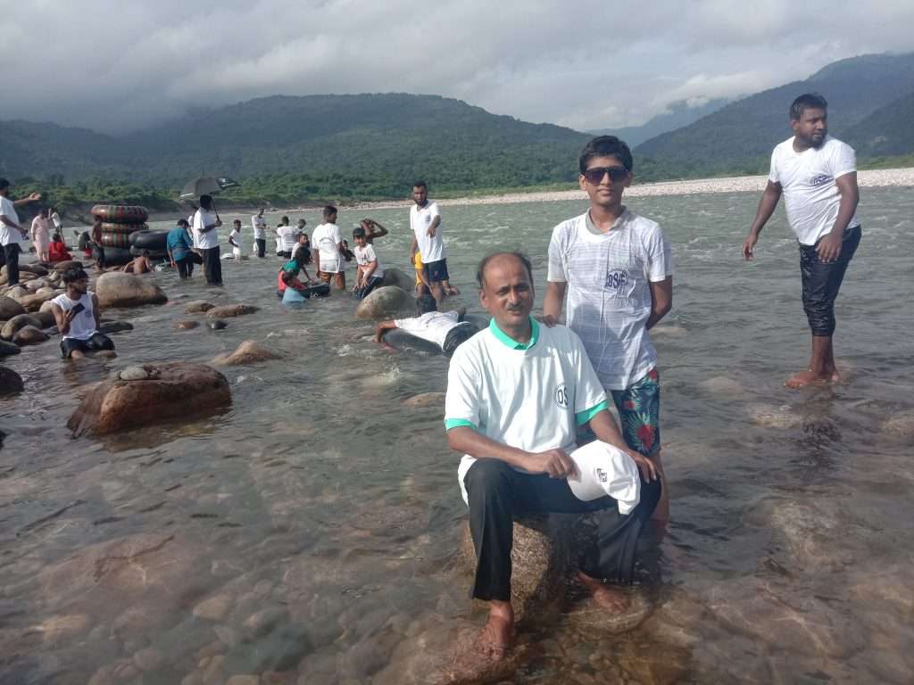 ইতিহাসবিদ ড.সিরাজুল ইসলাম ফাউন্ডশনের বৃক্ষরোপণ ও আনন্দ ভ্রমণ উদযাপন