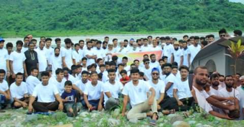 ইতিহাসবিদ ড.সিরাজুল ইসলাম ফাউন্ডশনের বৃক্ষরোপণ ও আনন্দ ভ্রমণ উদযাপন