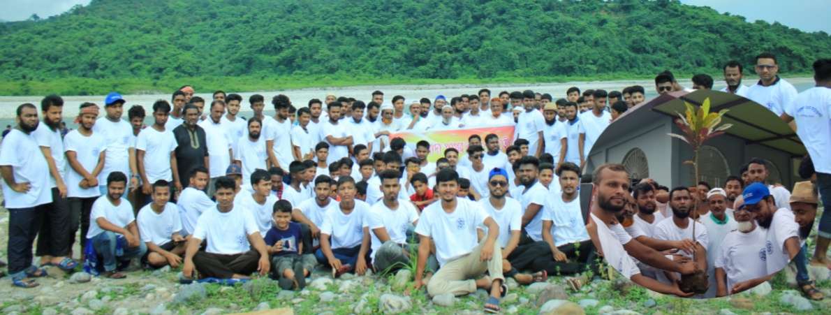 ইতিহাসবিদ ড.সিরাজুল ইসলাম ফাউন্ডশনের বৃক্ষরোপণ ও আনন্দ ভ্রমণ উদযাপন