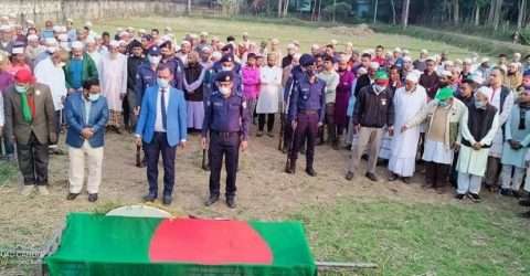 গোলাপগঞ্জে বীর মুক্তিযোদ্ধা আবদুল গনি সাহেবের রাষ্ট্রীয় মর্যাদায় দাফন সম্পূর্ণ