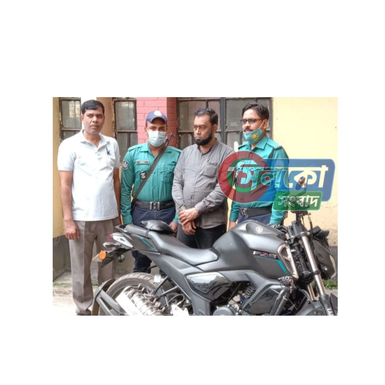 আলোচিত সুজন চোরাই মোটরসাইকেল সহ গ্রেফতার