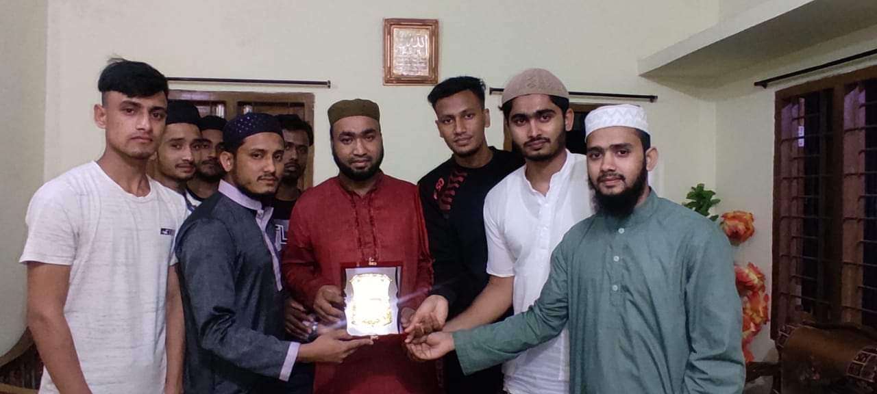 মাওঃ ওয়াহিদুর রহমানের যুক্তরাষ্ট্র গমন উপলক্ষে বিদায় সংবর্ধনা