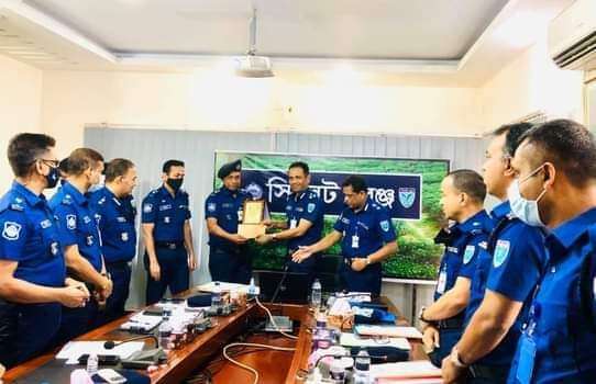 ছাতক থানার সেকেন্ড অফিসার এসআই হাবিবুর রহমান সিলেট রেঞ্জের শ্রেষ্ঠ অফিসার নির্বাচিত