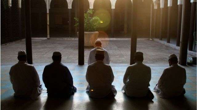 প্রতি মসজিদে তারাবিহ’তে সর্বোচ্চ ২০ জন মুসল্লি নামাজ পড়বে