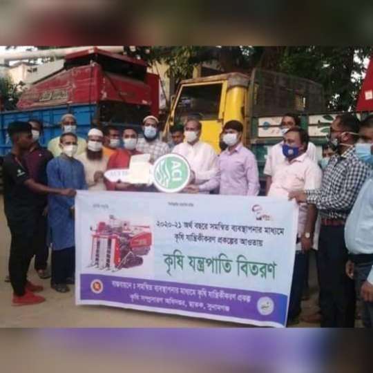 শ্রমিক সংকট নিরসনে কম্বাইন হারভেস্টার গুরুত্বপূর্ণ ভূমিকা রাখবে: এমপি মানিক