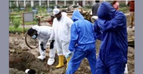 করোনায় গত ২৪ ঘন্টায় বেড়েছে মৃত্যু ও আক্রান্ত