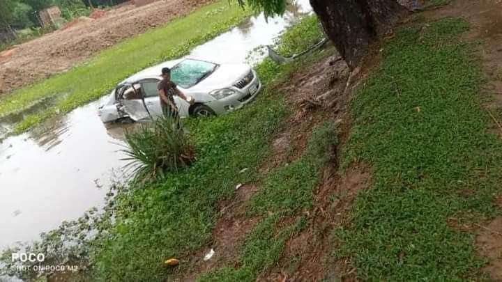 কুলাউড়ায় প্রাইভেট কার খাদে পড়ে নিহত