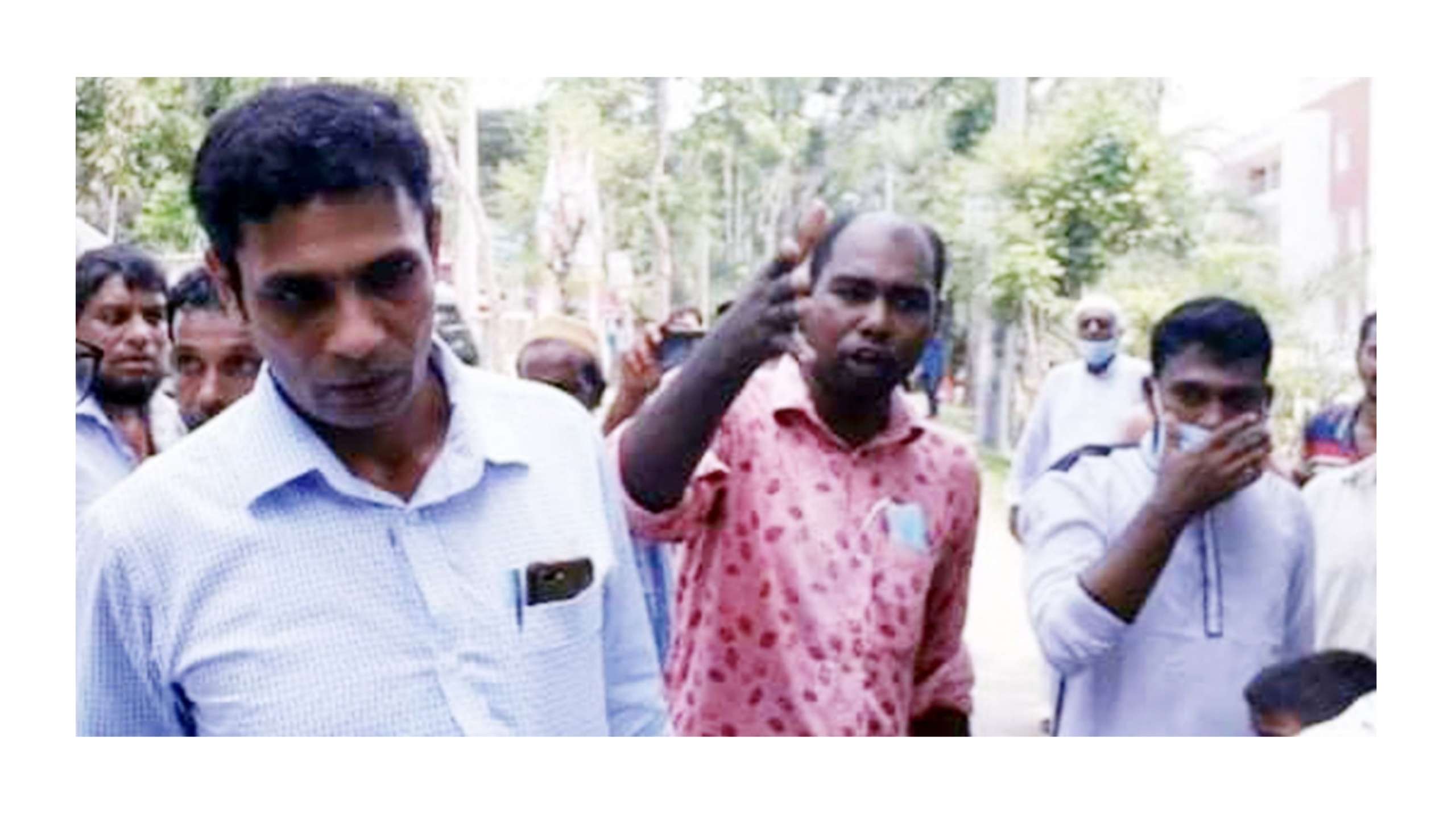 প্রাণিসম্পদ মেলায় খামারিদের বিক্ষোভ