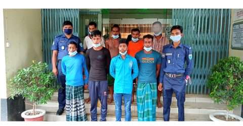 ভারতে অনু প্রবেশ ও পাথর চুরির অপরাধে কোম্পানীগঞ্জে  ৮ জন গ্রেফতার