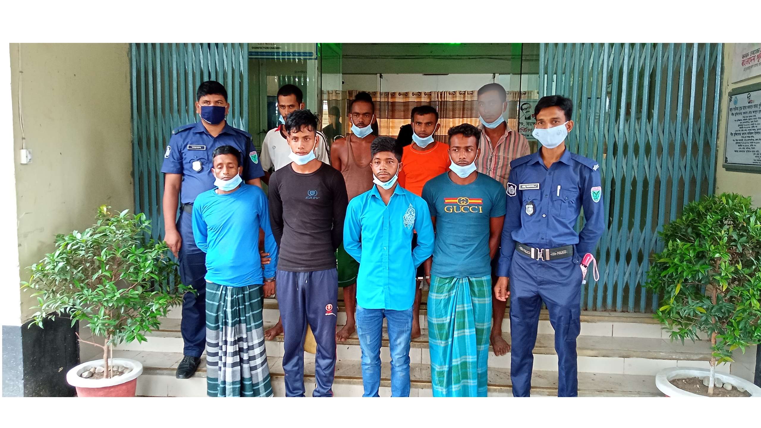 ভারতে অনু প্রবেশ ও পাথর চুরির অপরাধে কোম্পানীগঞ্জে  ৮ জন গ্রেফতার