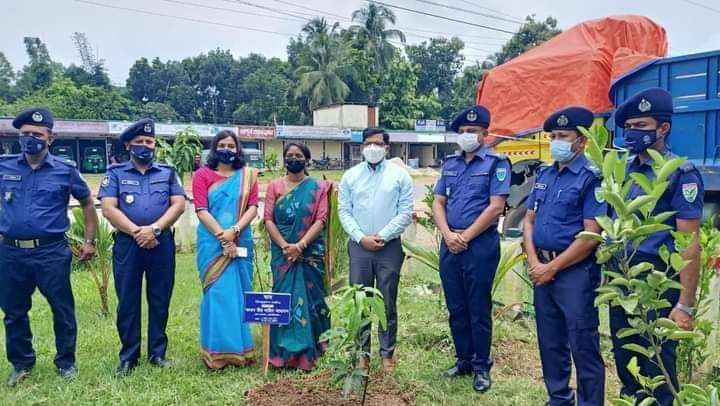 রাজনগর পরিদর্শনে জেলা প্রশাসক মীর নাহিদ আহসান