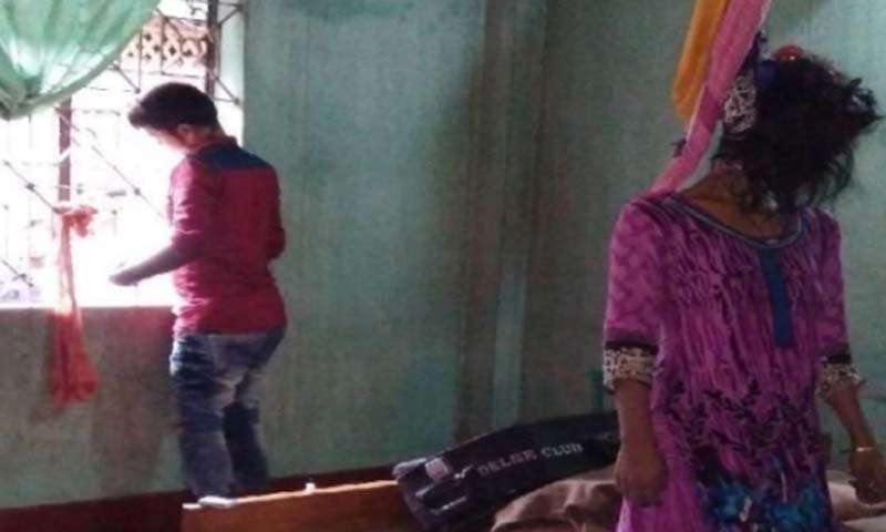 নবদম্পতির ঝুলন্ত লাশ উদ্ধার