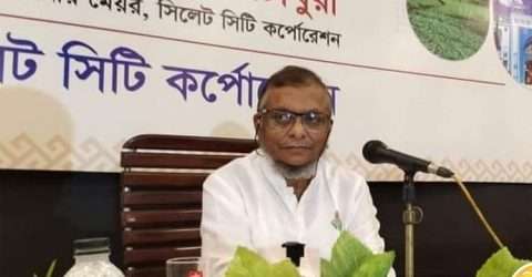 বাজেট অনুষ্ঠানে মেয়র আরিফের ঘোষণায় বিব্রত সাংবাদিকরা