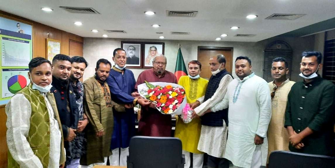মন্ত্রী ইমরান আহমদের সাথে কো’গঞ্জ পর্যটন ক্লাব নেতৃবৃন্দের সাক্ষাৎ