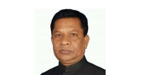 বাড়িতে বসে এইচএসসি পরীক্ষা দিচ্ছেন মেয়র