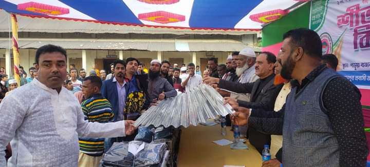 কোম্পানীগঞ্জে ৪ শতাধিক শীতার্তকে প্রবাসীদের শীত বস্ত্র বিতরণ