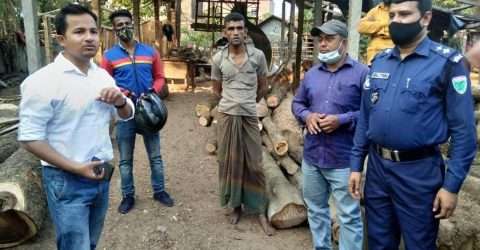 দোয়ারাবাজারে অবৈধ ‘স’ মিলে মোবাইল কোর্ট অভিযান : ৫ ব্যবসায়ীকে জরিমানা