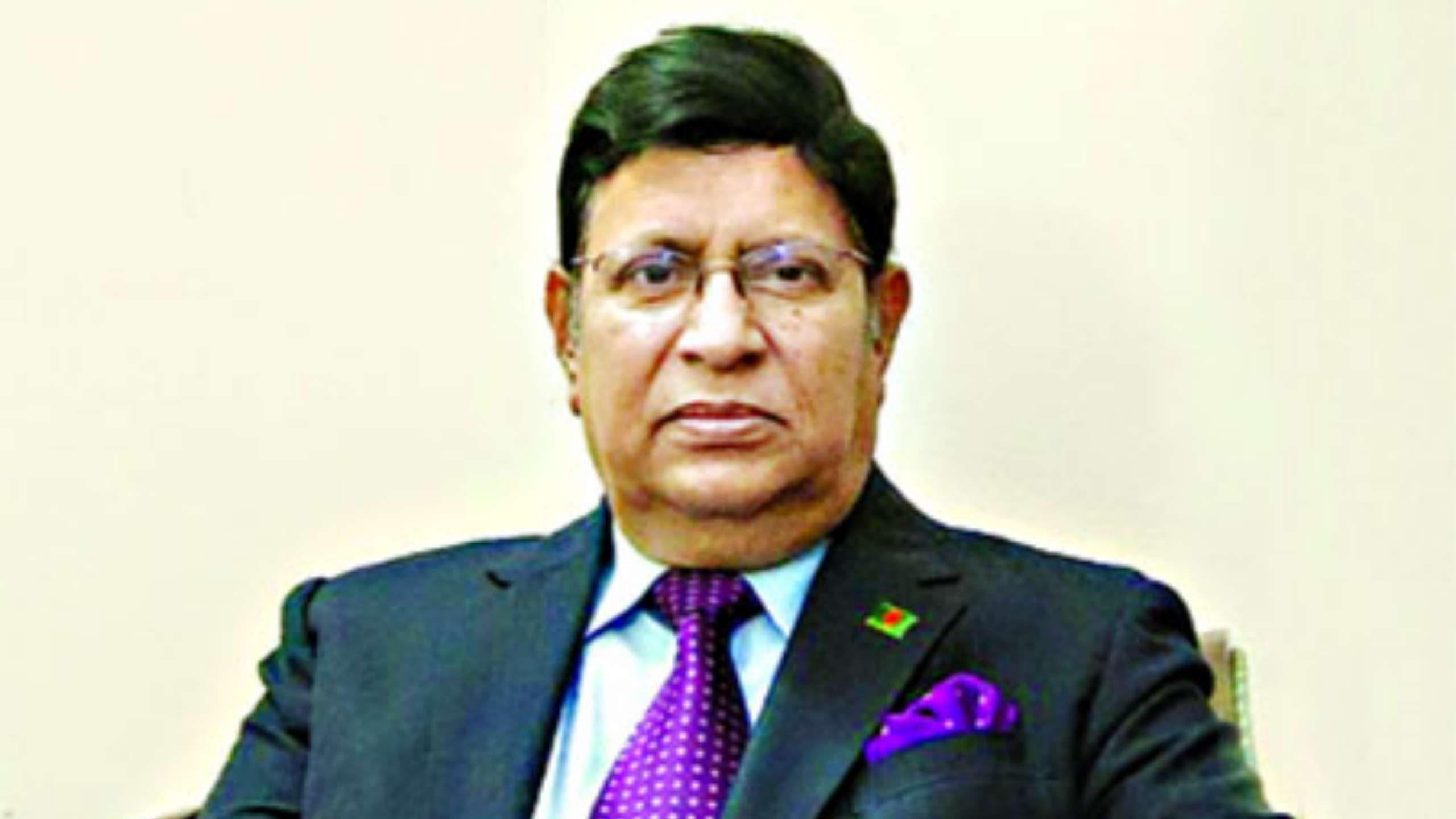 পররাষ্ট্রমন্ত্রী বিমানে অজ্ঞান: সিমএইচএ চিকিৎসাধীন