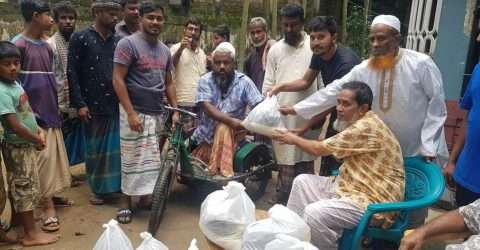 কোম্পানীগঞ্জে বন্যার্তদের পাশে দুই প্রবাসী