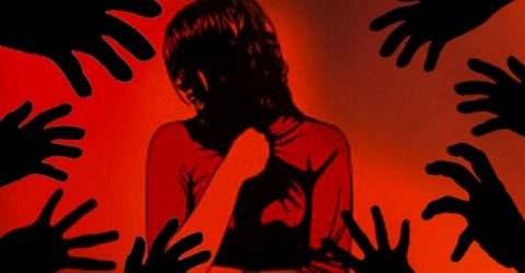 পাটক্ষেতে নিয়ে হাত-পা বেধে কিশোরীকে গণধর্ষণ