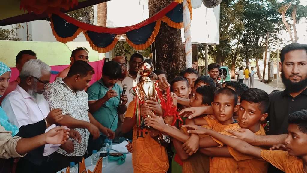 কোম্পানীগঞ্জে বঙ্গবন্ধু ও বঙ্গমাতা গোল্ডকাপ ফুটবল টুর্নামেন্ট ফাইনাল অনুষ্ঠিত