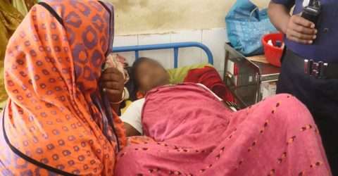 নারায়ণগঞ্জে যুবকের গোপনাঙ্গ ঝলসে দিলেন সাবেক স্ত্রী