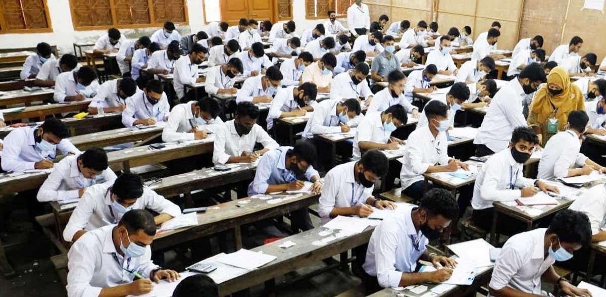 সিলেটে প্রথম দিনে অনুপস্থিত ছিলেন ৬৭৪