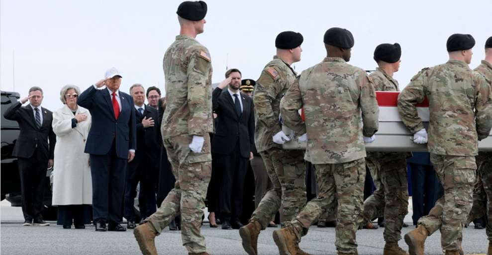 আমেরিকার ৪১৫ সেনা আহত