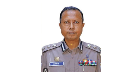 অতিরিক্ত ডিআইজির বাসায় অভিযান